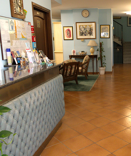 Hall Hotel